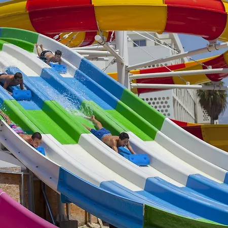 Курортный комплекс Leonardo Laura & Splash 4*